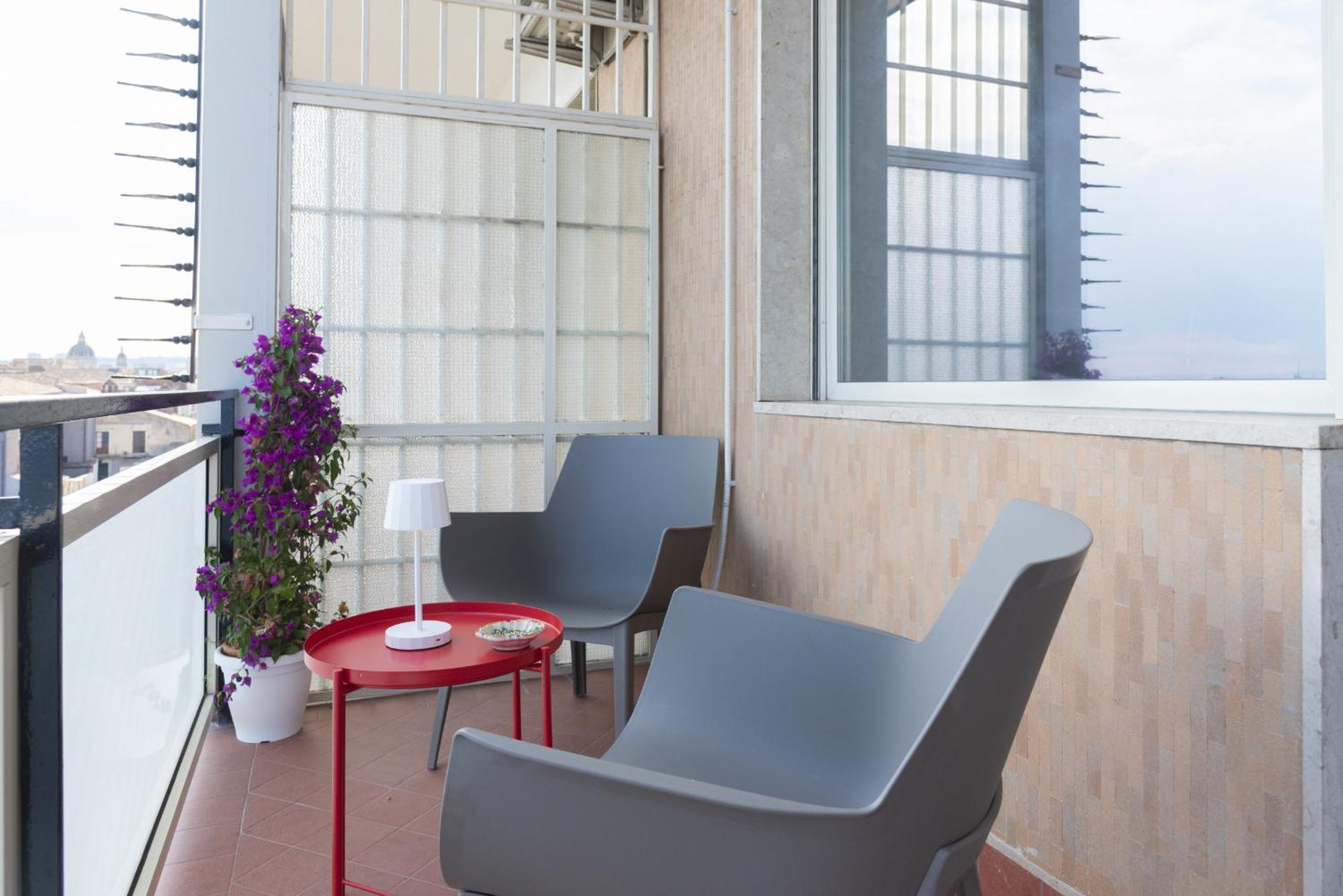 Martiri Home Катания Экстерьер фото
