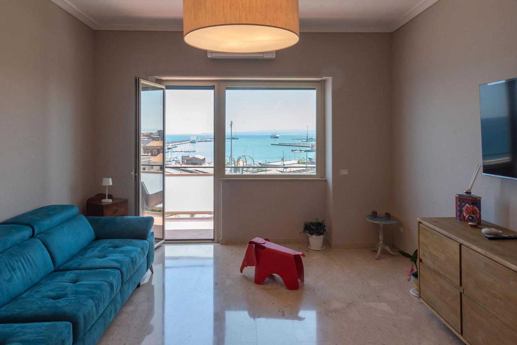 Martiri Home Катания Экстерьер фото